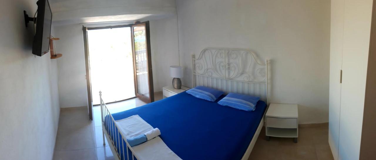 Apartments Dubravka Pirovac Luaran gambar